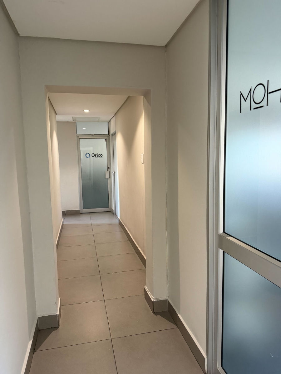To Let Commercial Property for Rent in Claremont Western Cape